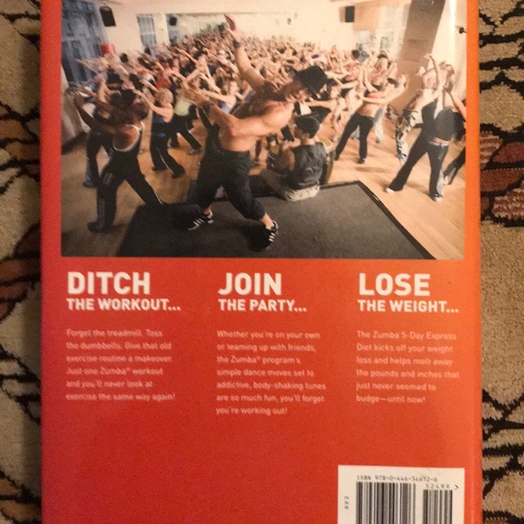 Zumba Book - Picture 2 of 3